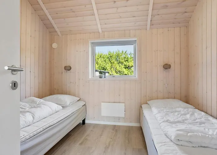 بيت للعطل In With Sauna *